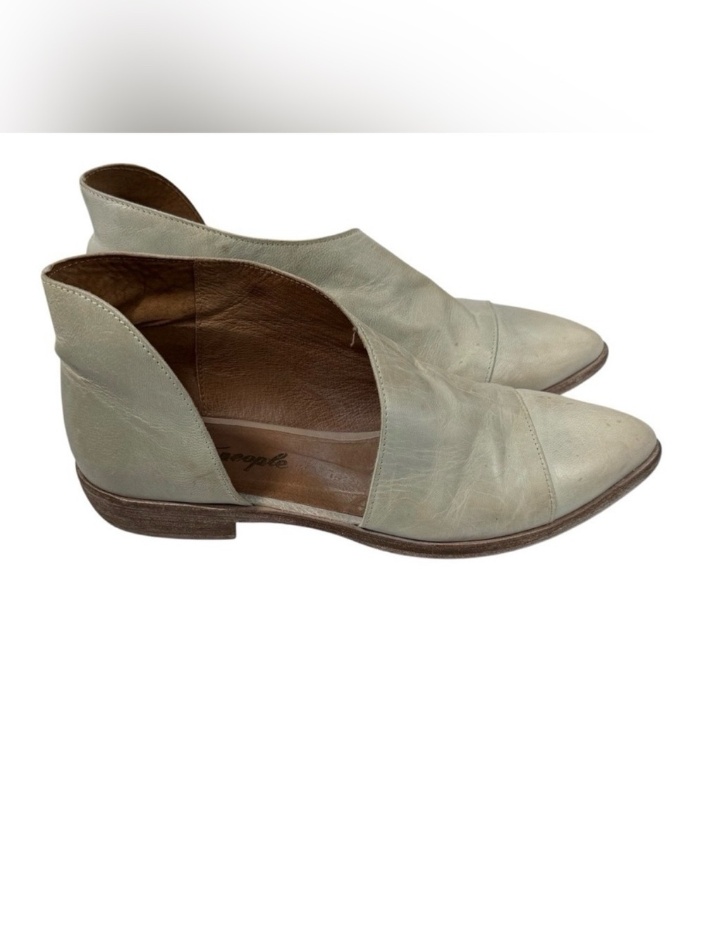 Free People  Royale Pointy Toe Boots  Distressed Leather 38 /8